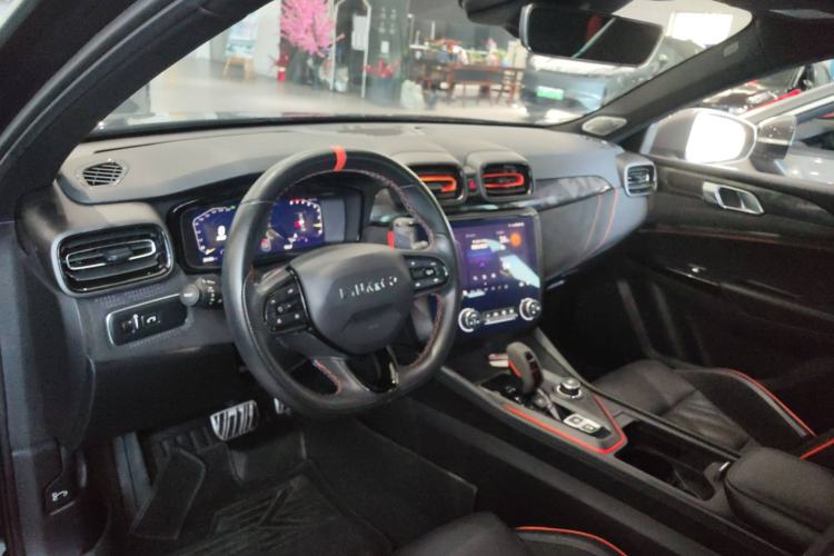 Used Lynk & Co 02 Hatchback 2021 2.0TD Halo Center Console