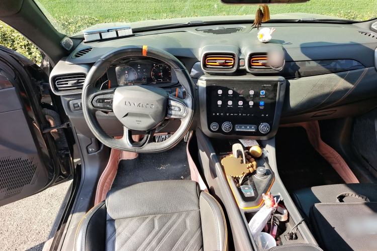 Used Lynk & Co 02 Hatchback 2021 2.0TD Halo Center Console
