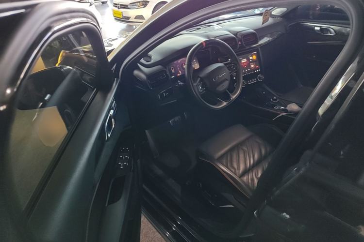 Used Lynk & Co 02 Hatchback 2021 2.0TD Halo Driver Seat