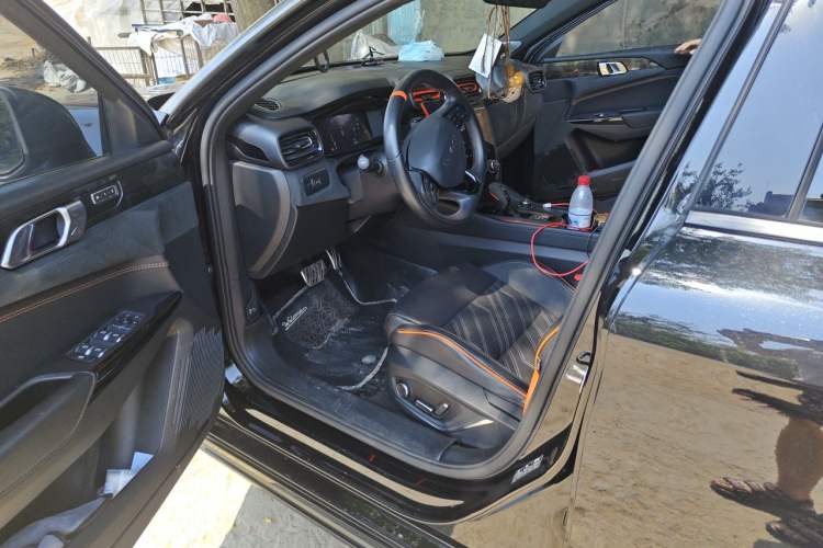 Used Lynk & Co 02 Hatchback 2021 2.0TD Halo Driver Seat
