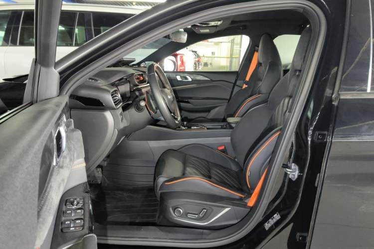 Used Lynk & Co 02 Hatchback 2021 2.0TD Halo Driver Seat