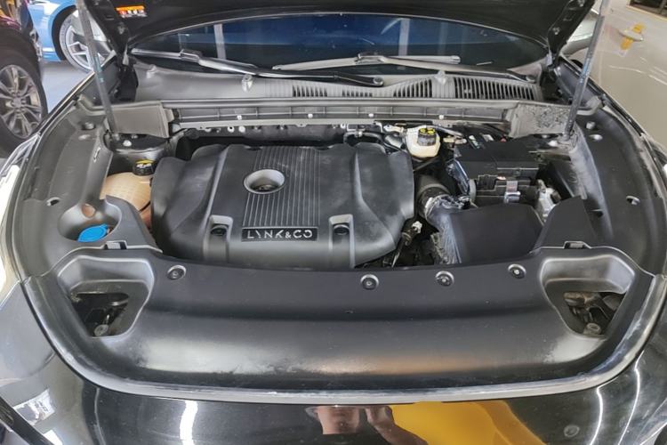 Used Lynk & Co 02 Hatchback 2021 2.0TD Halo Engine Bay