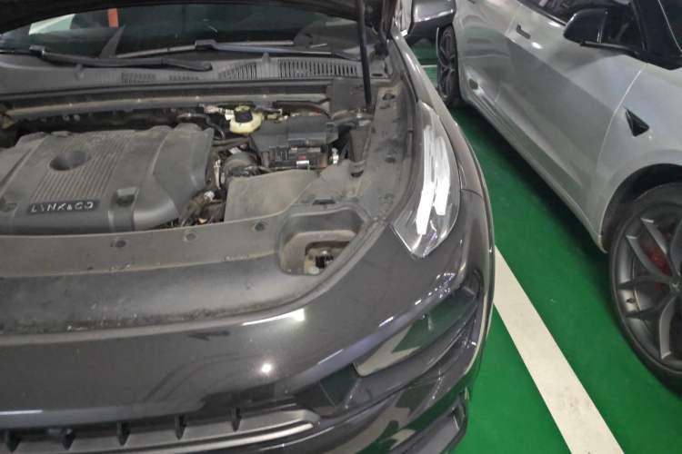 Used Lynk & Co 02 Hatchback 2021 2.0TD Halo Engine Bay Left