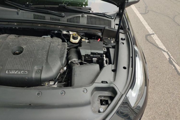 Used Lynk & Co 02 Hatchback 2021 2.0TD Halo Driving Control Kit Edition Engine Bay Left