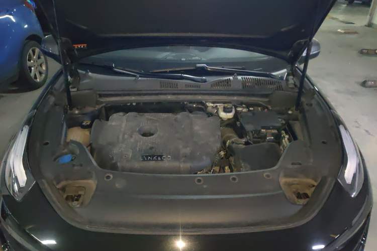 Used Lynk & Co 02 Hatchback 2021 2.0TD Halo Engine Bay