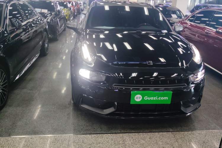 Used Lynk & Co 02 Hatchback 2021 2.0TD Halo Exterior 1