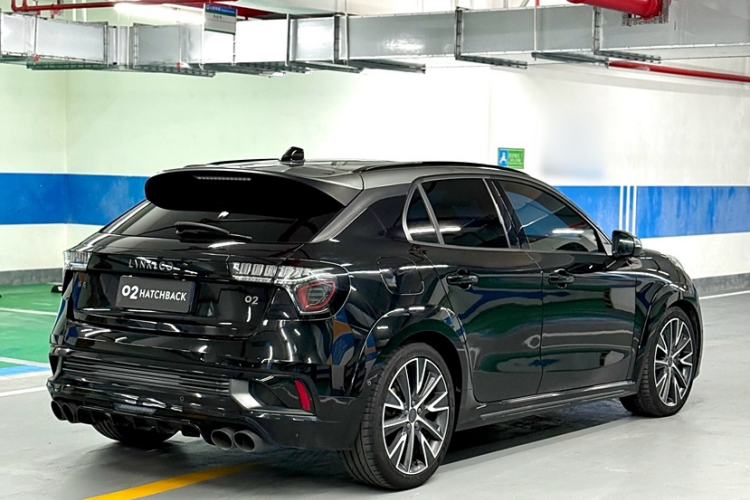 Used Lynk & Co 02 Hatchback 2021 2.0TD Halo Exterior 1