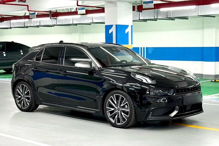 Used Lynk & Co 02 Hatchback 2021 2.0TD Halo Exterior 5