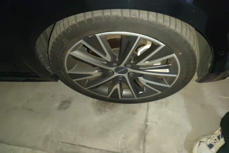 Used Lynk & Co 02 Hatchback 2021 2.0TD Halo Exterior 7