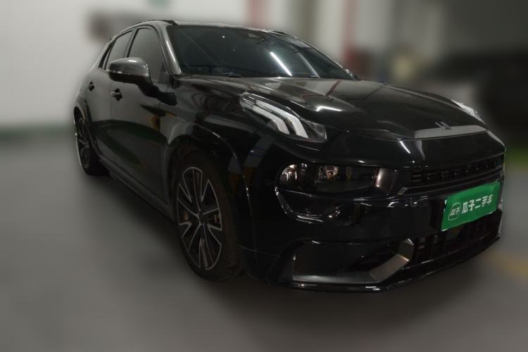 Used Lynk & Co 02 Hatchback 2021 2.0TD Halo Front Right 45 Deg