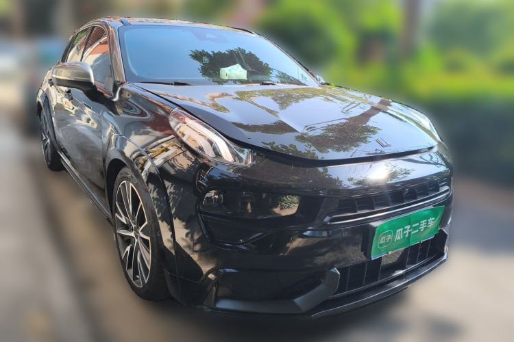 Used Lynk & Co 02 Hatchback 2021 2.0TD Halo Front Right 45 Deg