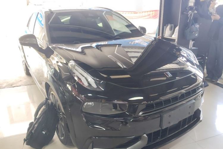 Used Lynk & Co 02 Hatchback 2021 2.0TD Halo Front Right 45 Deg
