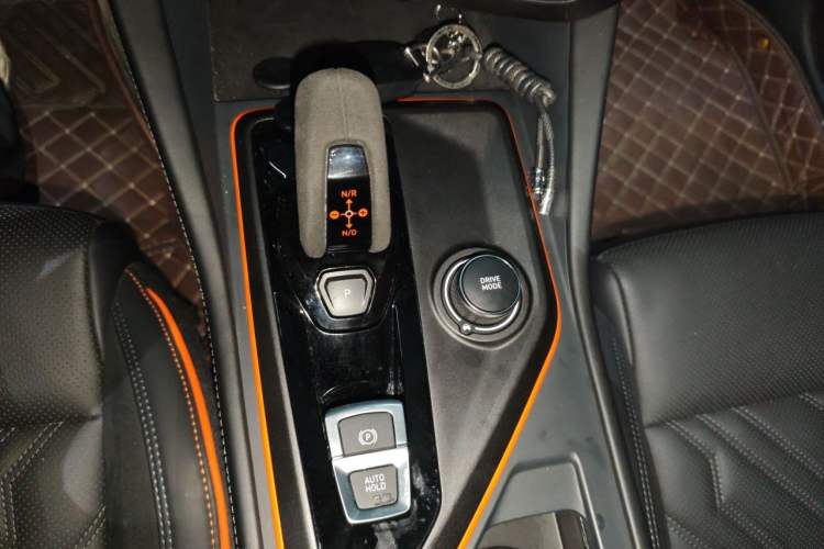 Used Lynk & Co 02 Hatchback 2021 2.0TD Halo Gear Lever