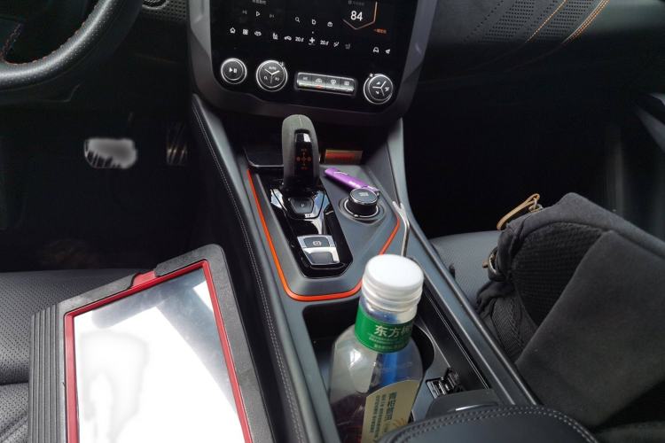 Used Lynk & Co 02 Hatchback 2021 2.0TD Halo Gear Lever