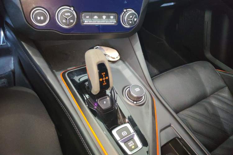 Used Lynk & Co 02 Hatchback 2021 2.0TD Halo Gear Lever