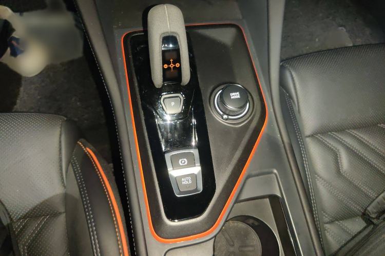 Used Lynk & Co 02 Hatchback 2021 2.0TD Halo Gear Lever