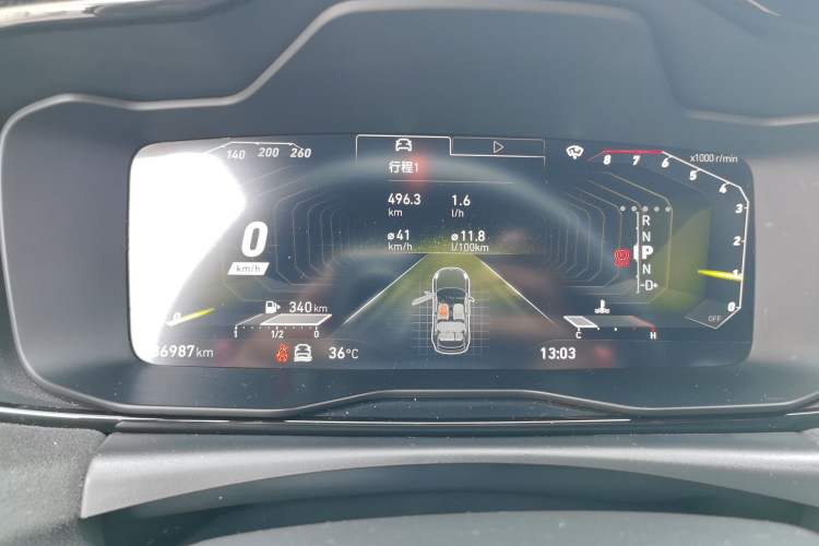 Used Lynk & Co 02 Hatchback 2021 2.0TD Halo Driving Control Kit Edition Instrument Cluster