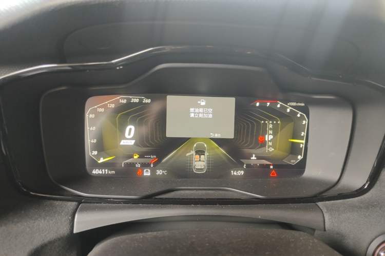 Used Lynk & Co 02 Hatchback 2021 2.0TD Halo Driving Control Kit Edition Instrument Cluster