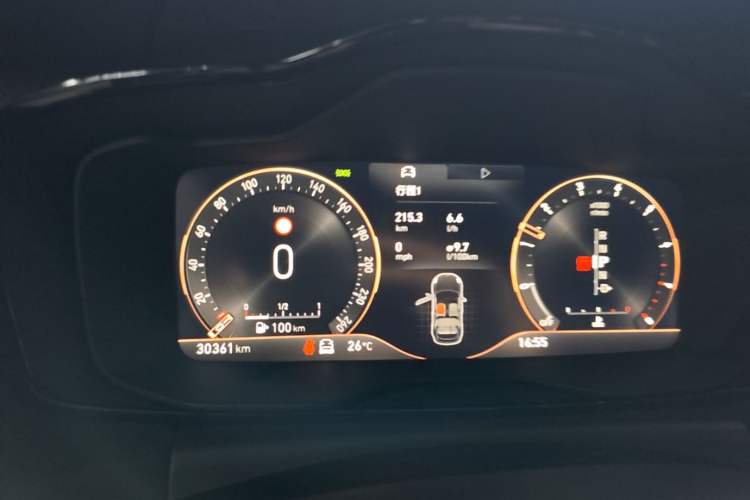 Used Lynk & Co 02 Hatchback 2021 2.0TD Halo Driving Control Kit Edition Instrument Cluster