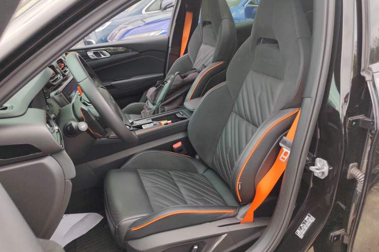 Used Lynk & Co 02 Hatchback 2021 2.0TD Halo Left Front Seat