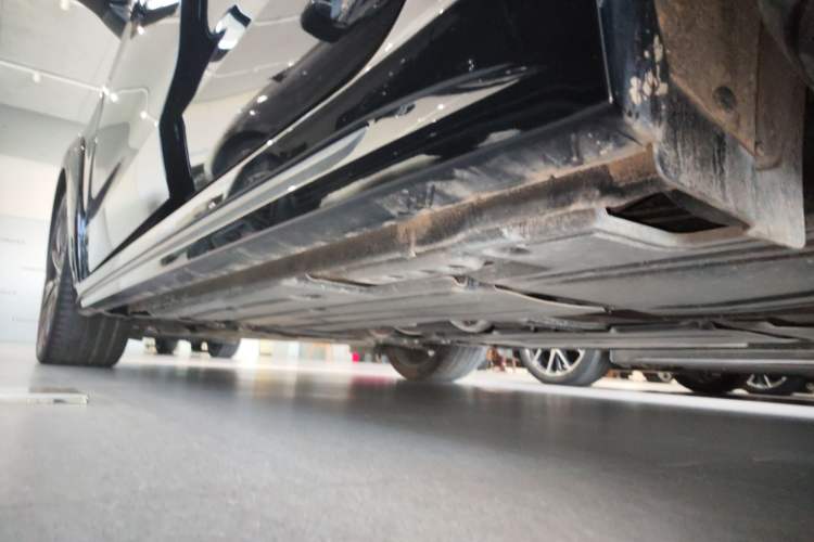 Used Lynk & Co 02 Hatchback 2021 2.0TD Halo Left Side Sill