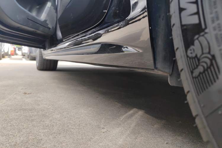 Used Lynk & Co 02 Hatchback 2021 2.0TD Halo Left Side Sill
