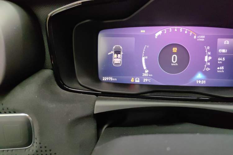 Used Lynk & Co 02 Hatchback 2021 2.0TD Halo Odometer Close Up