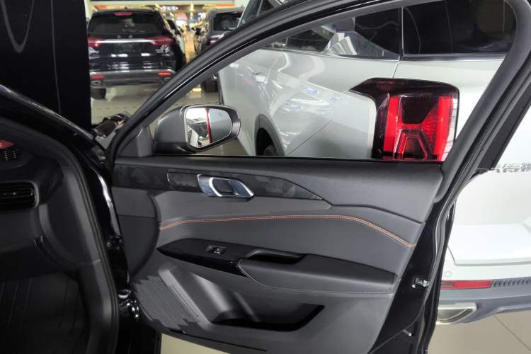Used Lynk & Co 02 Hatchback 2021 2.0TD Halo Right Front Door Interior