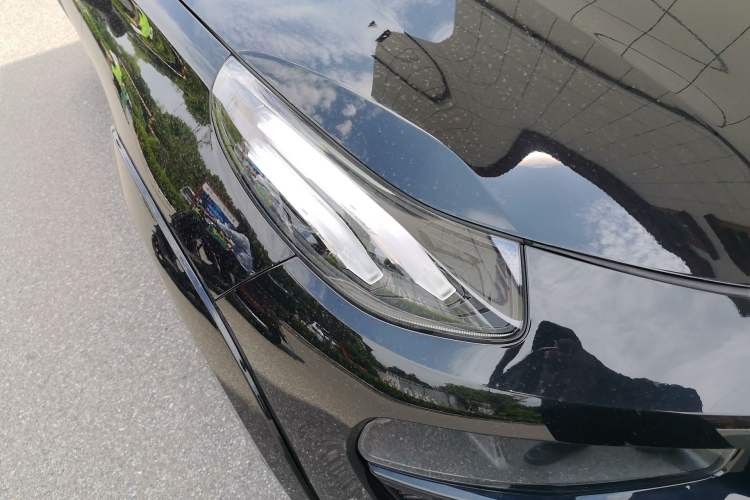 Used Lynk & Co 02 Hatchback 2021 2.0TD Halo Driving Control Kit Edition Right Front Headlight