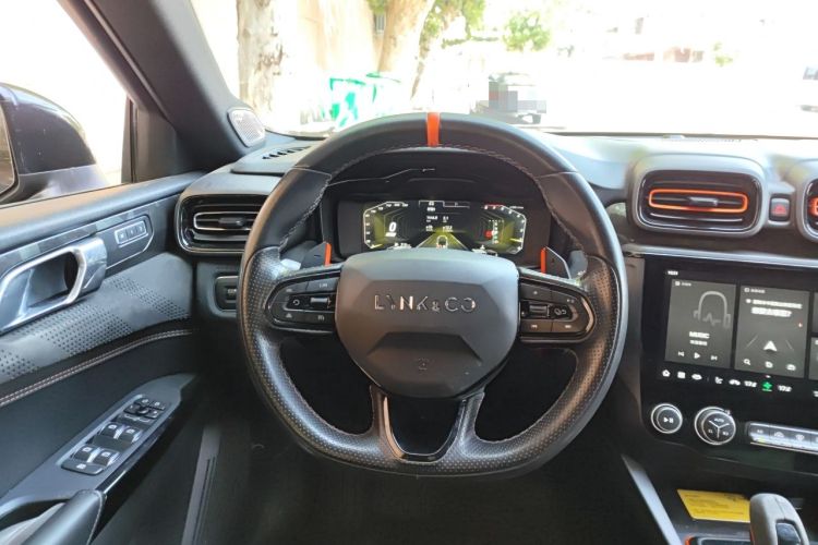 Used Lynk & Co 02 Hatchback 2021 2.0TD Halo Driving Control Kit Edition Steering Wheel