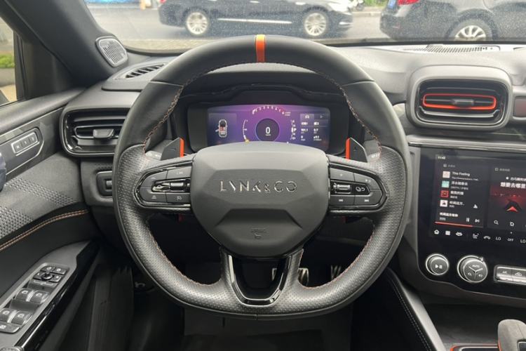 Used Lynk & Co 02 Hatchback 2021 2.0TD Halo Steering Wheel