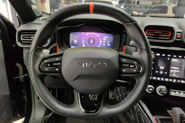 Used Lynk & Co 02 Hatchback 2021 2.0TD Halo Steering Wheel