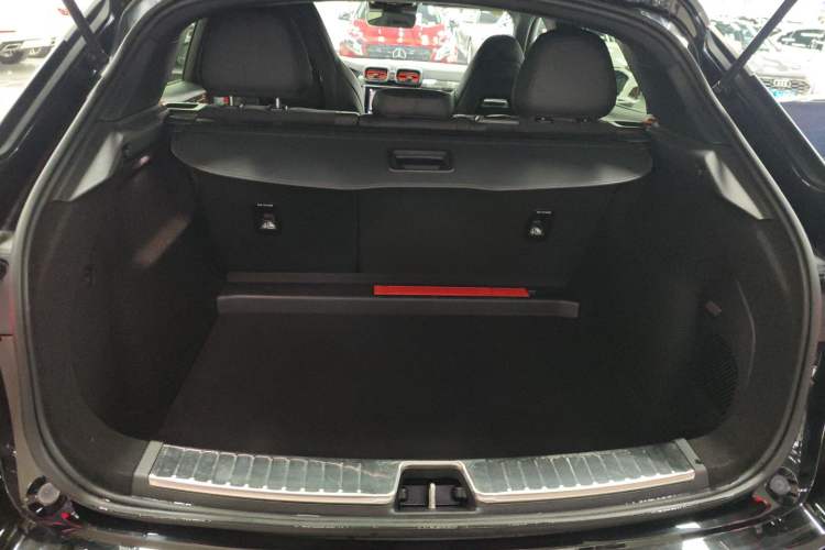 Used Lynk & Co 02 Hatchback 2021 2.0TD Halo Driving Control Kit Edition Trunk