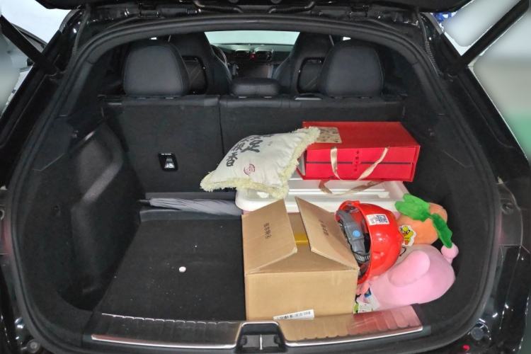 Used Lynk & Co 02 Hatchback 2021 2.0TD Halo Trunk