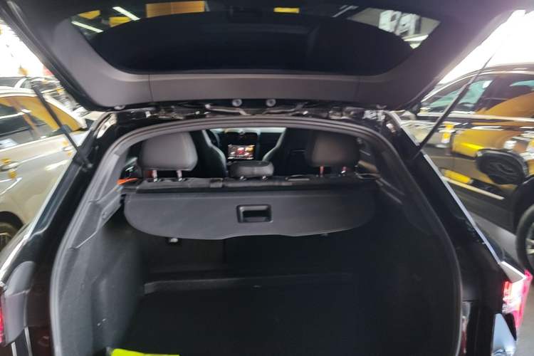 Used Lynk & Co 02 Hatchback 2021 2.0TD Halo Trunk