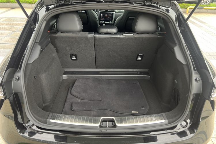 Used Lynk & Co 02 Hatchback 2021 2.0TD Halo Trunk