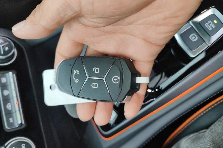 Used Lynk & Co 02 Hatchback 2021 2.0TD Halo Vehicle Key