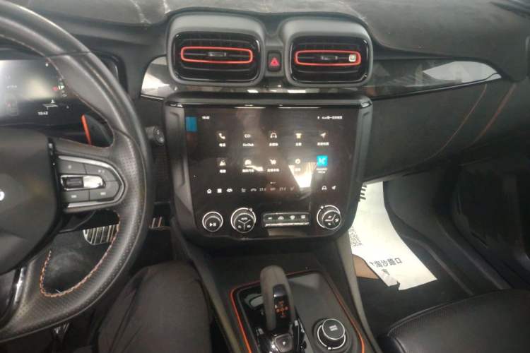 Used Lynk & Co 02 Hatchback 2021 2.0TD Halo Audio And AC Panel