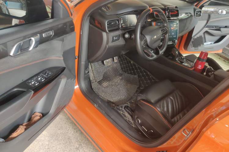 Used Lynk & Co 02 Hatchback 2021 2.0TD Halo Driver Seat