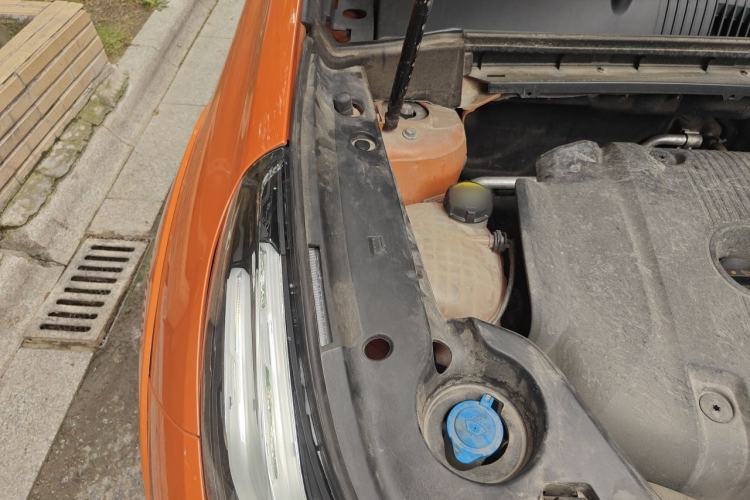 Used Lynk & Co 02 Hatchback 2021 2.0TD Halo Engine Bay Right