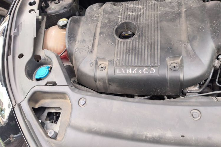 Used Lynk & Co 02 Hatchback 2021 2.0TD Halo Engine Bay Right