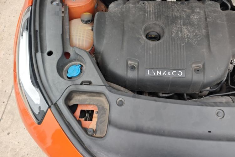 Used Lynk & Co 02 Hatchback 2021 2.0TD Halo Engine Bay Right