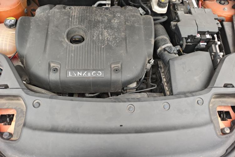 Used Lynk & Co 02 Hatchback 2021 2.0TD Halo Engine Bay