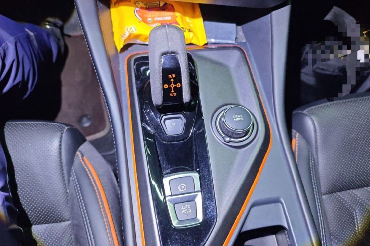 Used Lynk & Co 02 Hatchback 2021 2.0TD Halo Gear Lever