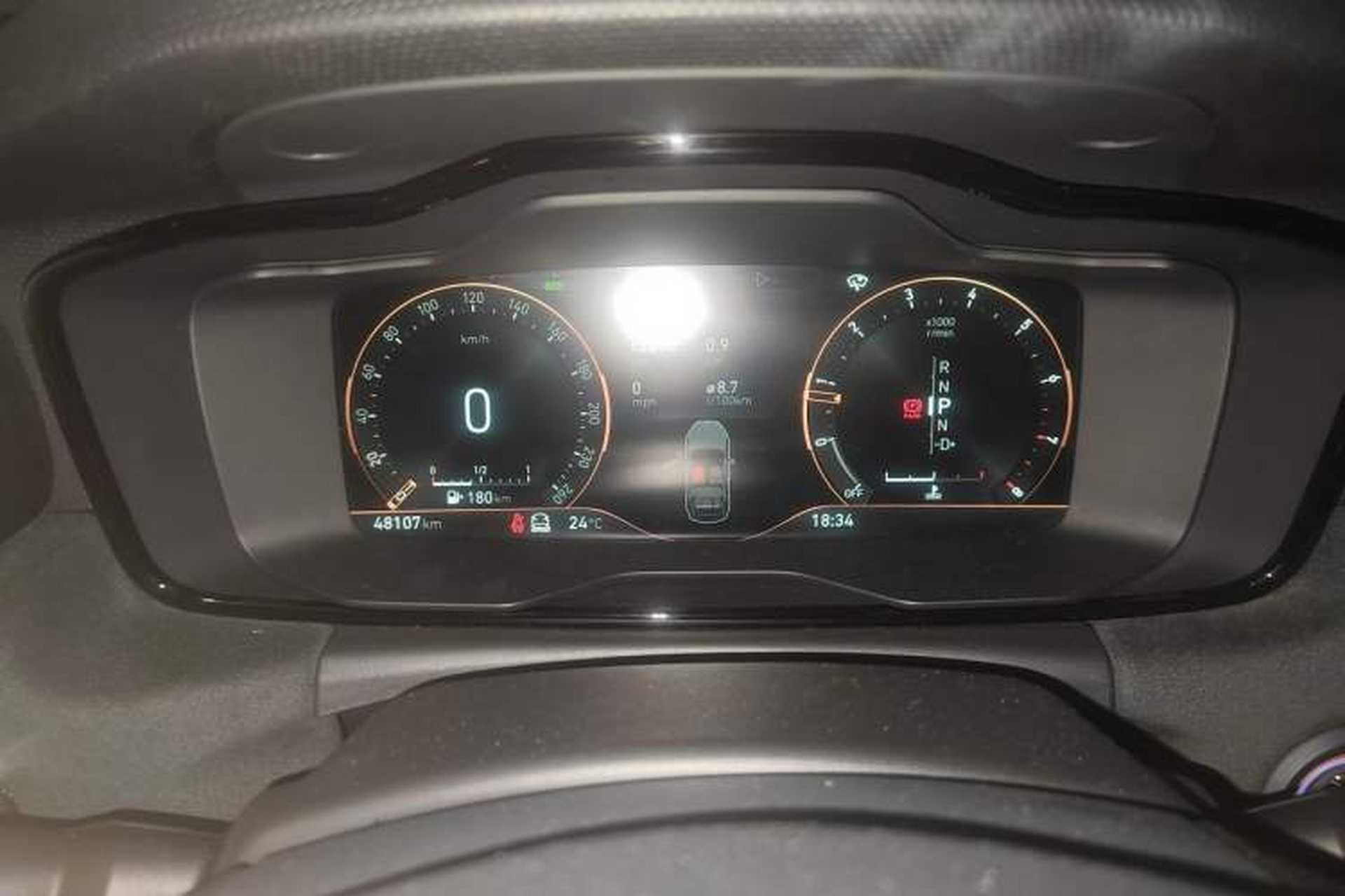 Used Lynk & Co 02 Hatchback 2021 2.0TD Halo Driving Control Kit Edition Instrument Cluster