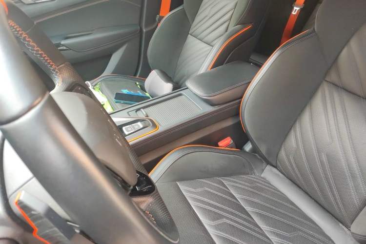 Used Lynk & Co 02 Hatchback 2021 2.0TD Halo Driving Control Kit Edition Left Front Seat