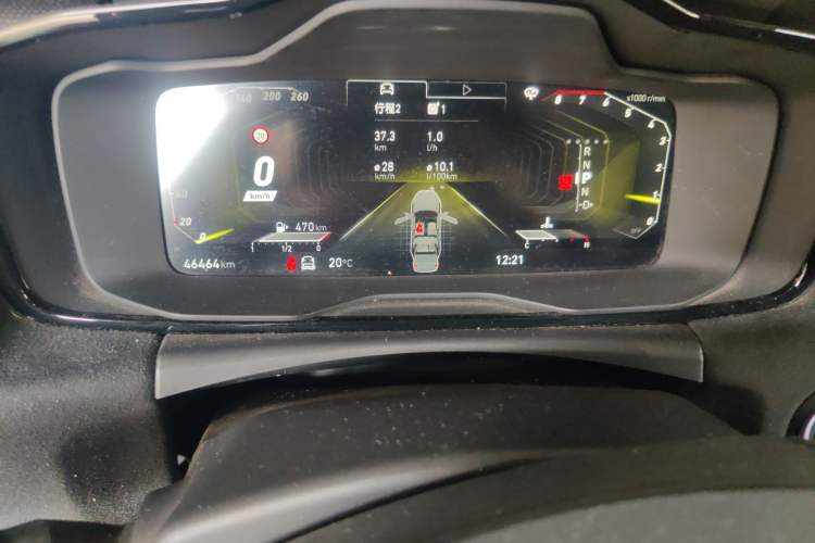 Used Lynk & Co 02 Hatchback 2021 2.0TD Halo Odometer Close Up
