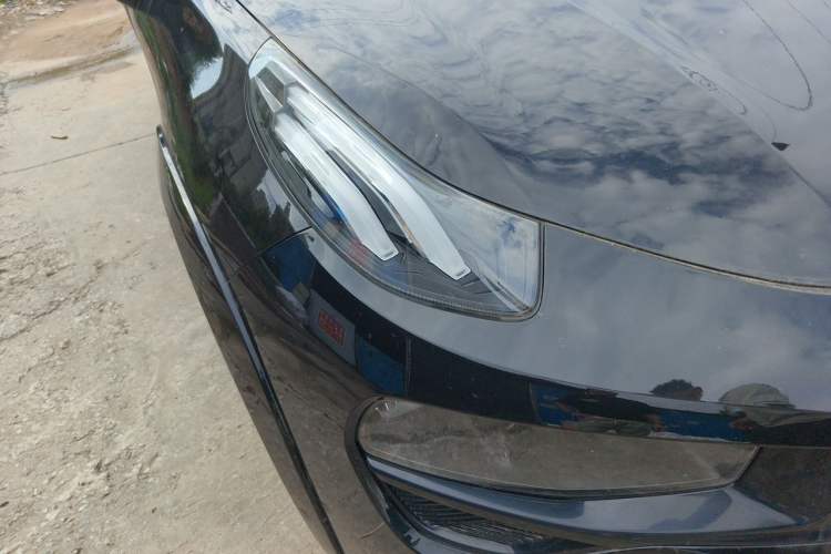 Used Lynk & Co 02 Hatchback 2021 2.0TD Halo Driving Control Kit Edition Right Front Headlight