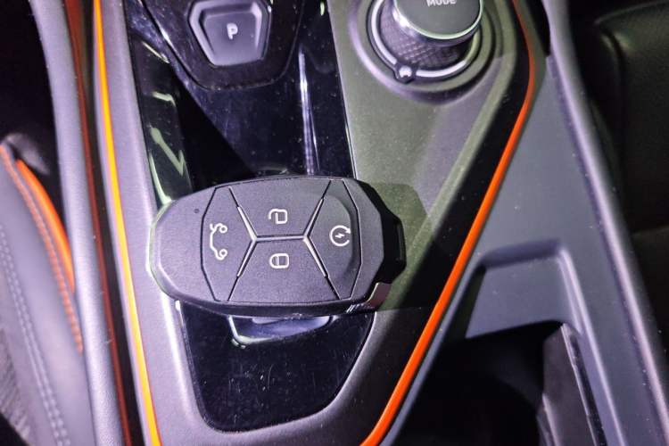 Used Lynk & Co 02 Hatchback 2021 2.0TD Halo Vehicle Key