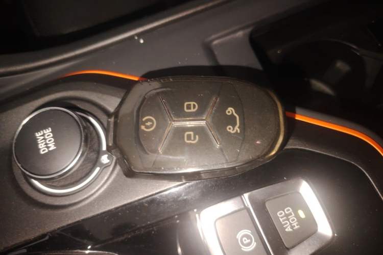 Used Lynk & Co 02 Hatchback 2021 2.0TD Halo Vehicle Key
